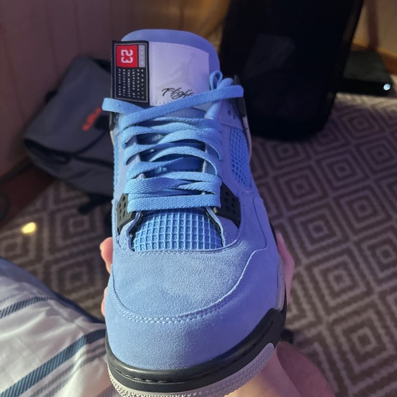 Jordan retro 4 university blue - Picture 2 of 11